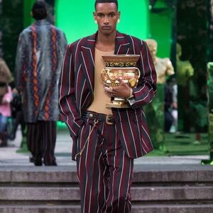 AUTHENTIC VERSACE RUNWAY brand new WOOL SUIT blazer pants sz48 US38